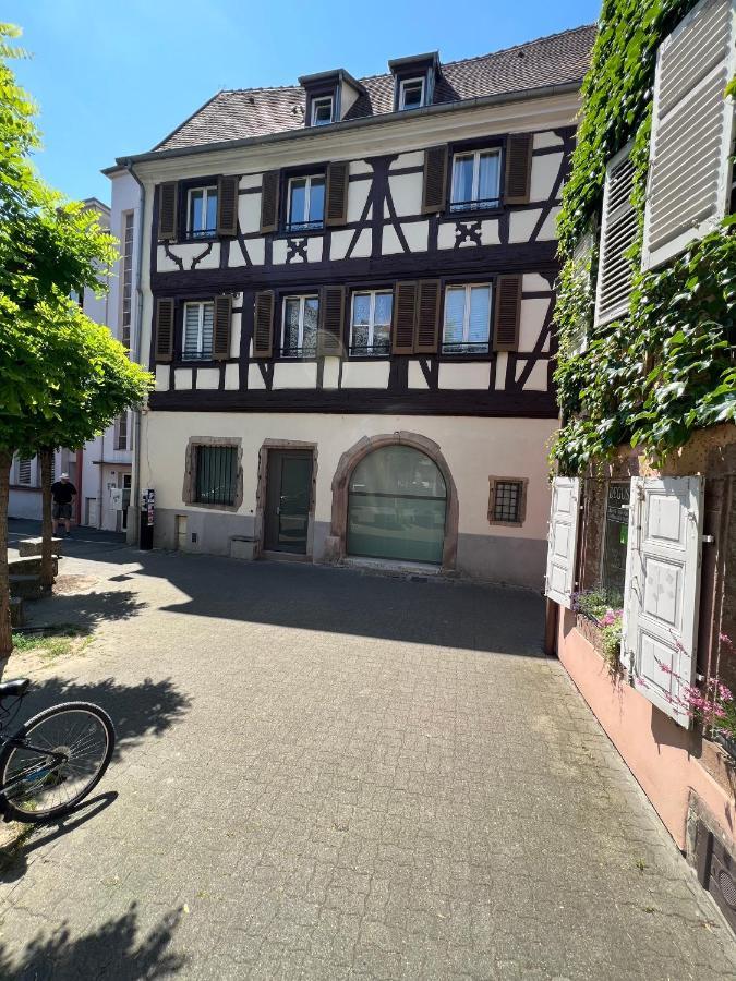 Gite De L Ange - Au Coeur Du Centre Ville Colmar Exterior photo